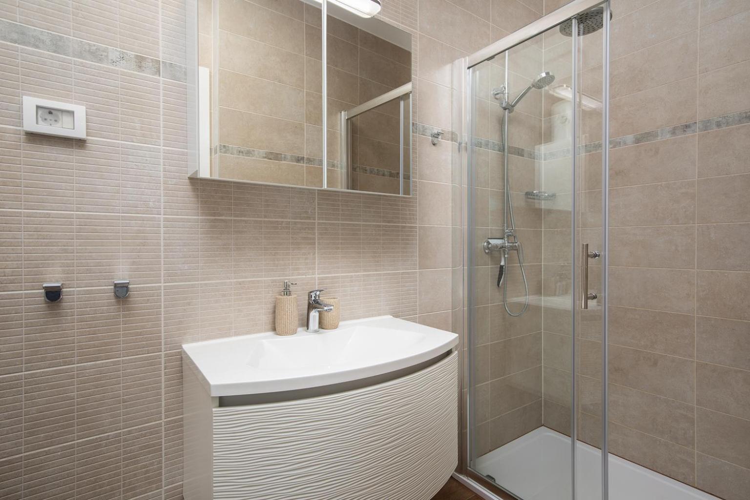 Apartment Sale El Sol ميدولين المظهر الخارجي الصورة